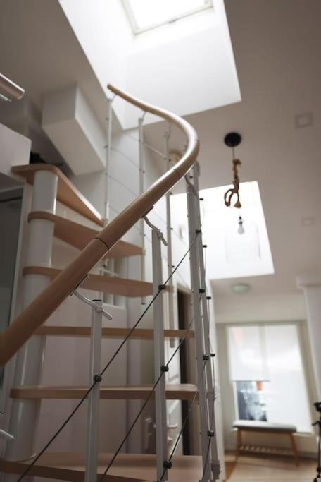 Poista 2Ndhomes Unique 35M2 Studio Penthouse With Sauna & Balcony Helsinki Exterior photo